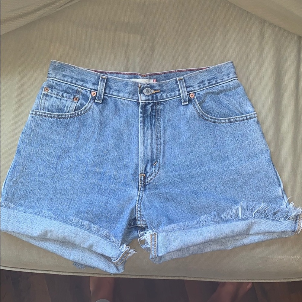 Levi High waisted shorts